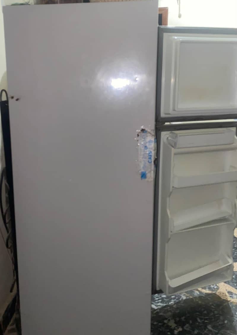 Dawlance Refrigerator 2