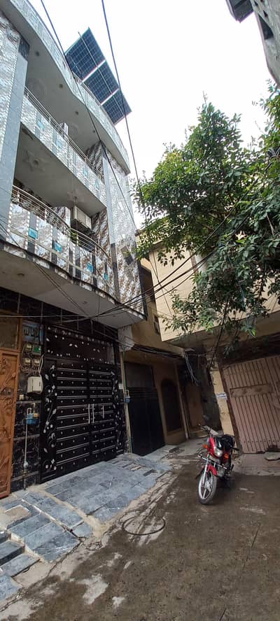 2.5 Marla House for sale like new condition