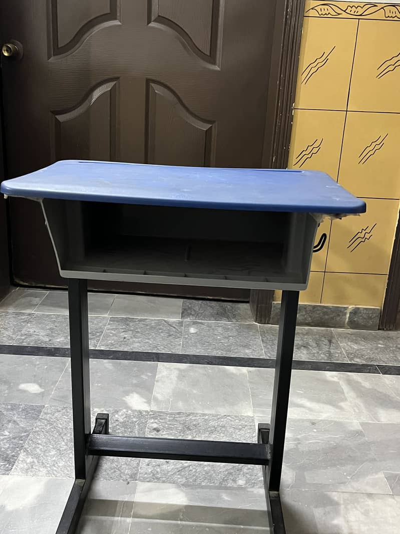 Students study table and 2 chears 2
