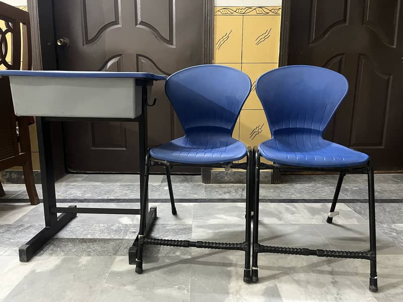 Students study table and 2 chears 11