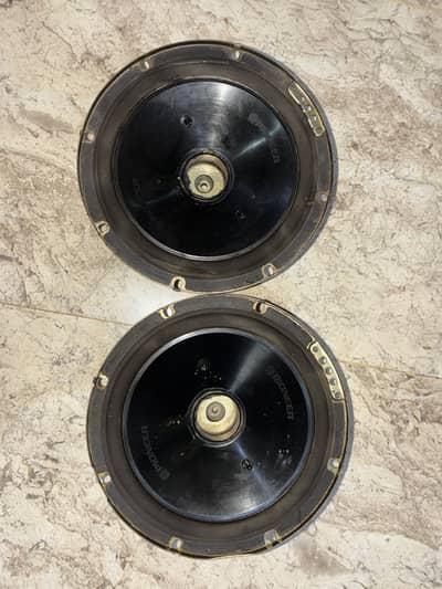 Pioneer TS - 1750 2 mid subwoofers