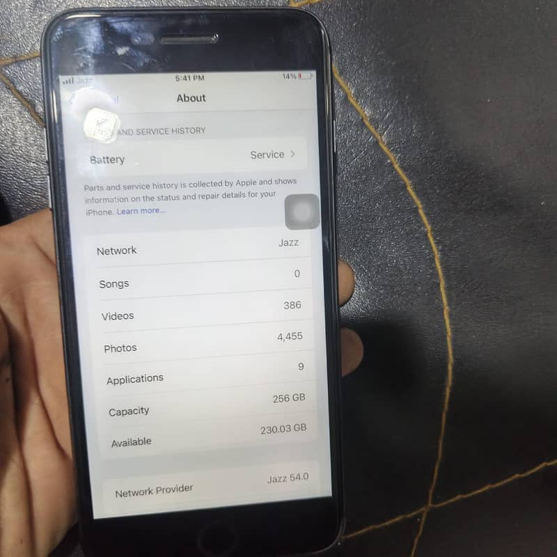 Apple iPhone 8 Plus 0