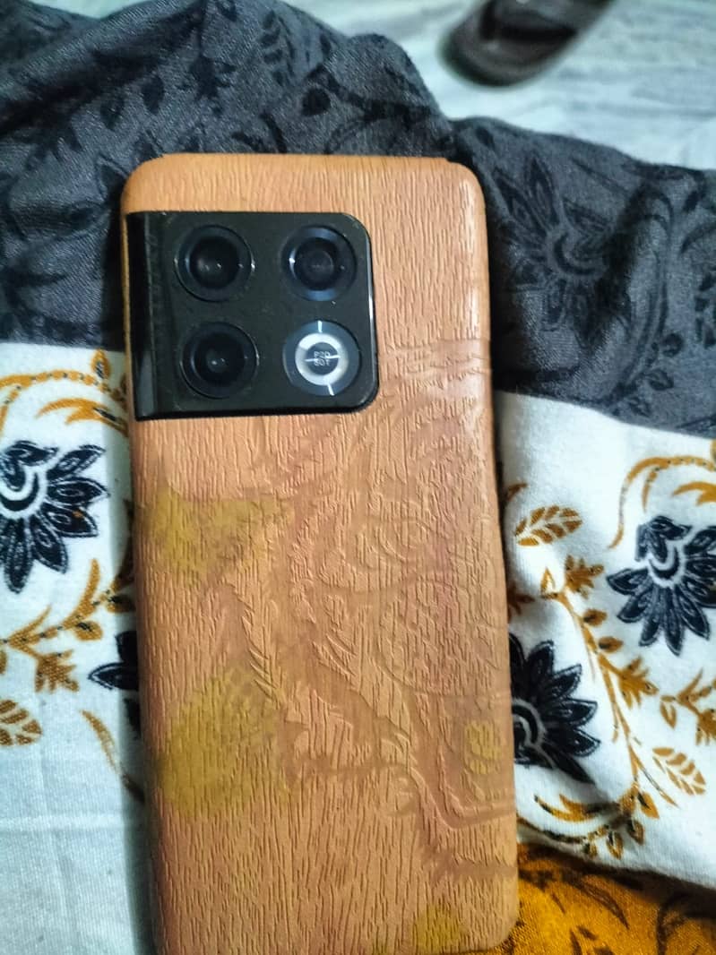 One Plus 10 Pro 0