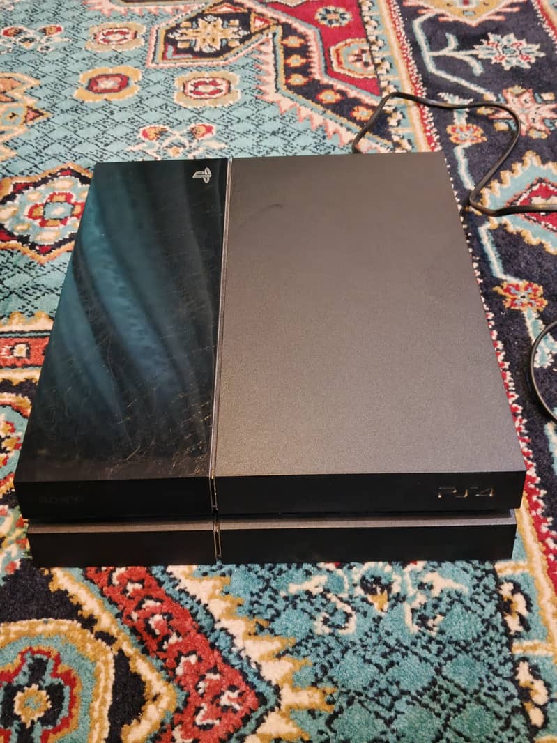 PS4 UAE fat version 1