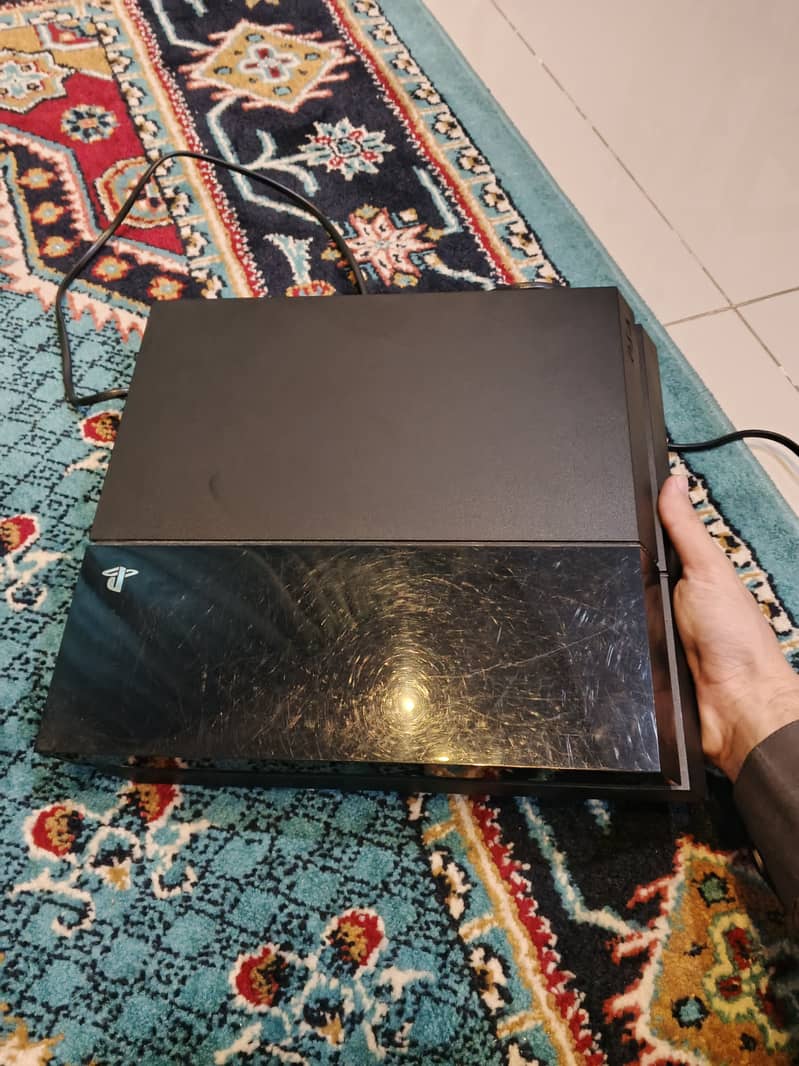 PS4 UAE fat version 3