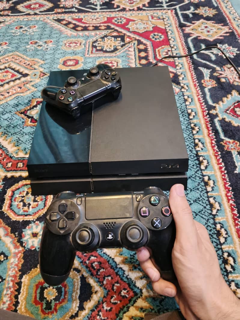 PS4 UAE fat version 4