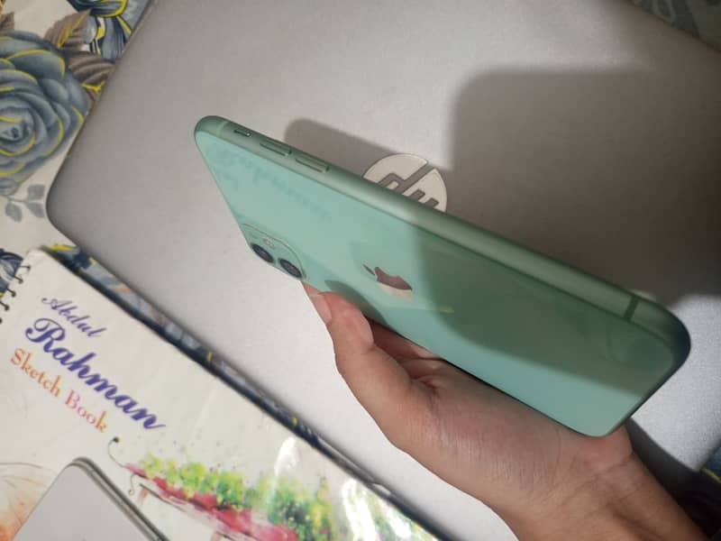 Apple iPhone 11 1