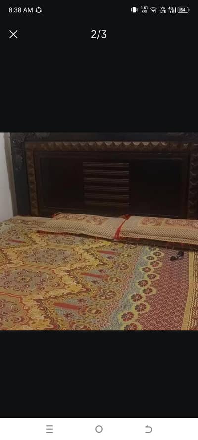 1 bed he withmatress