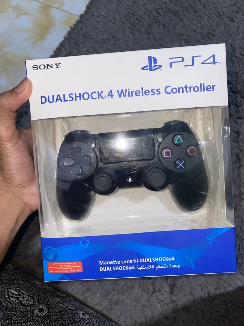 PS4 controller 1