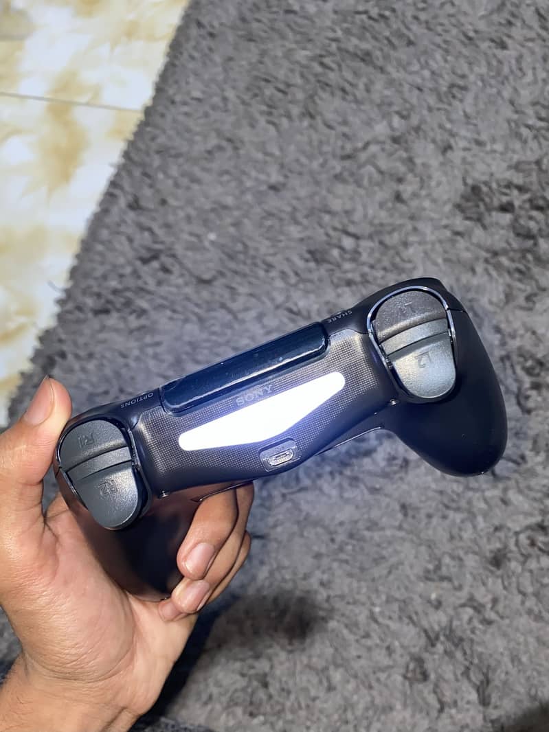PS4 controller 5