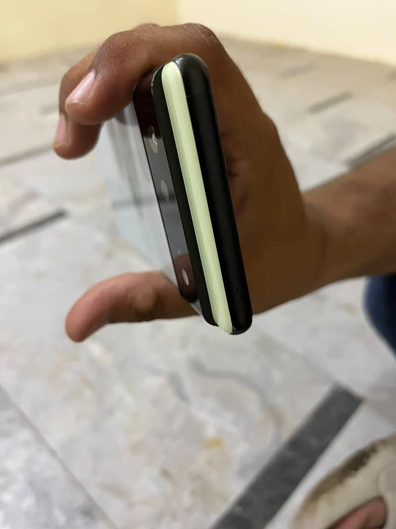 Google Pixel 6 5