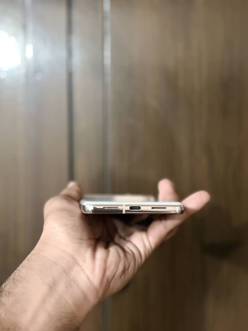 Google Pixel 8 Pro 1