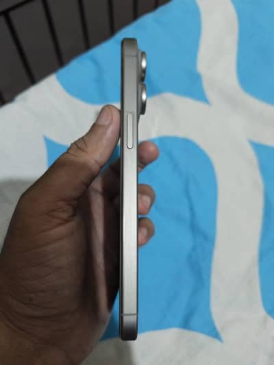 I phone 15 pro Max brand-new