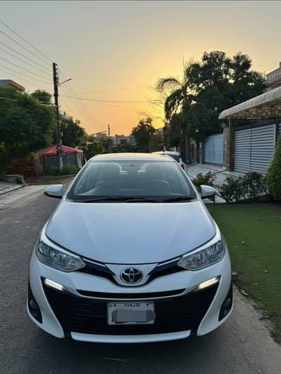Toyota Yaris ATIV X 1.5.  2022