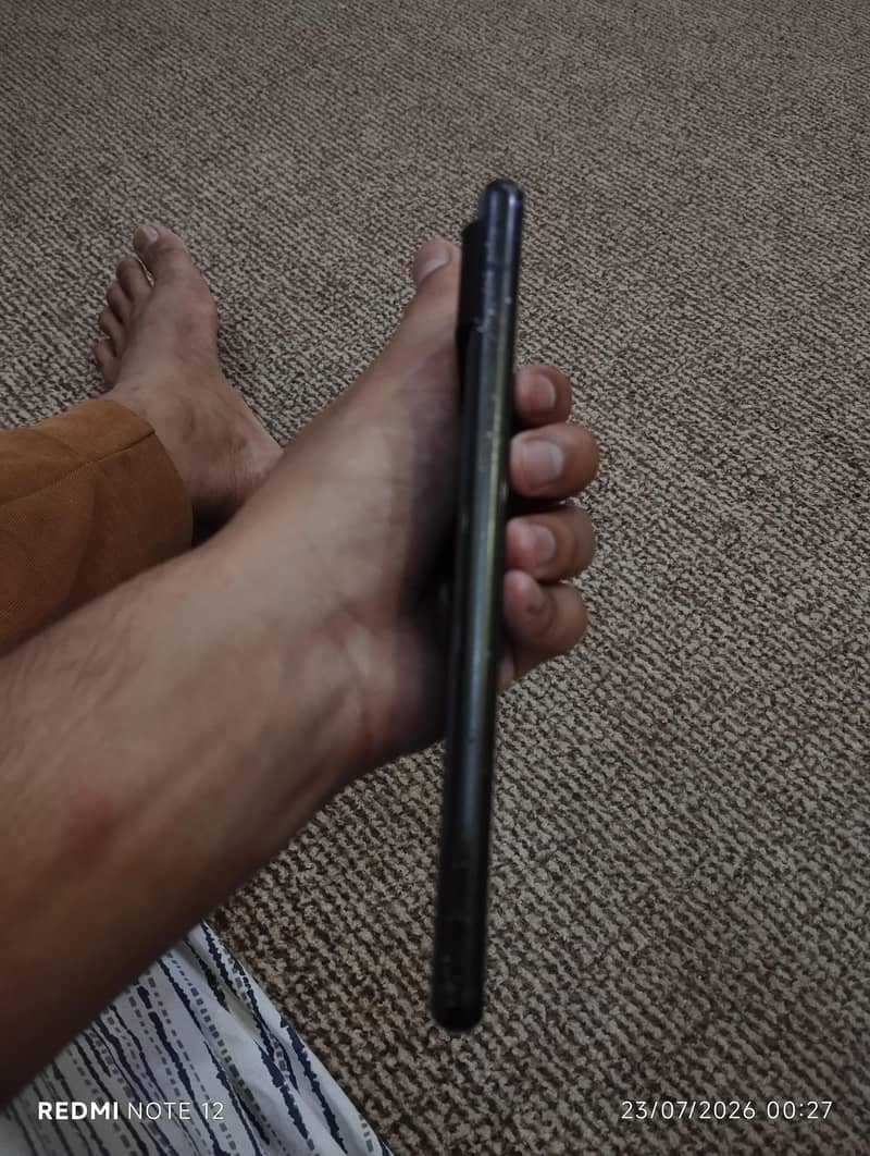 Google Pixel 6 4