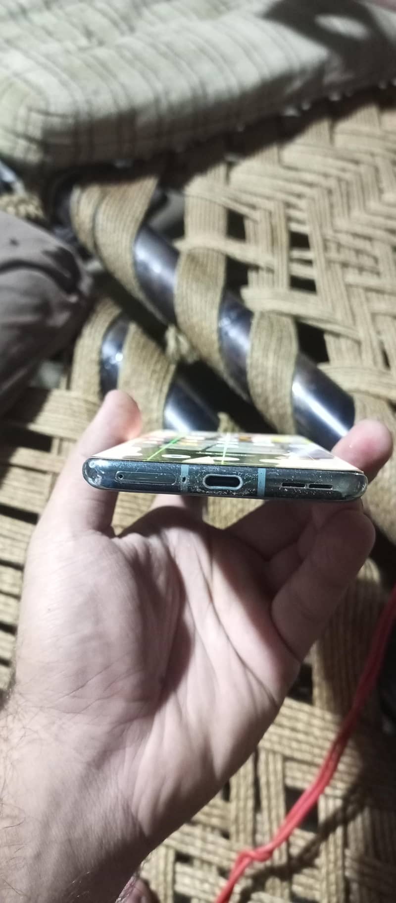 One Plus 10 Pro. 3