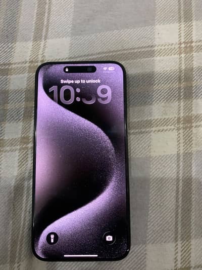Apple iPhone 15 Pro Max (256GB)