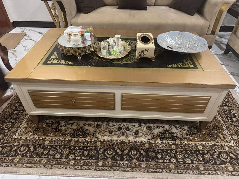 Sofa Set with Centre Table 3