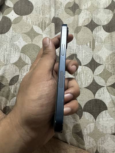 Iphone 13 factory unlock