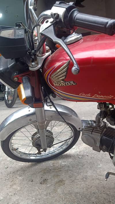 honda CD 70 Model 2015 New Condition Home use