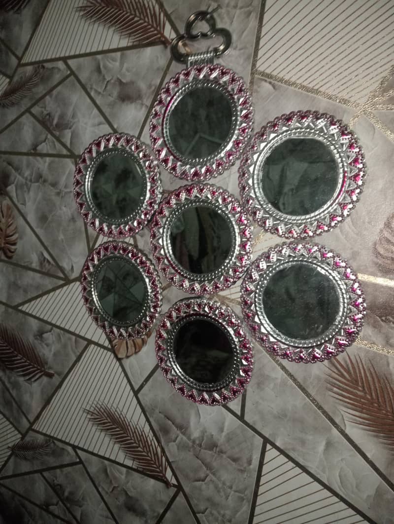 wall mirror 0