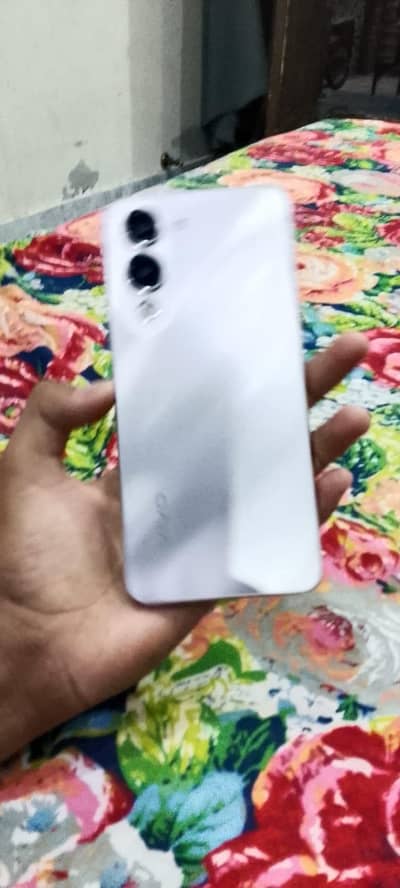 Vivo Y04