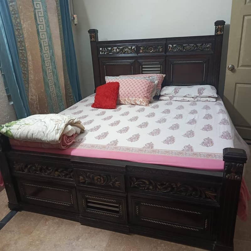 Bed + Side Tables & Dressing. 0