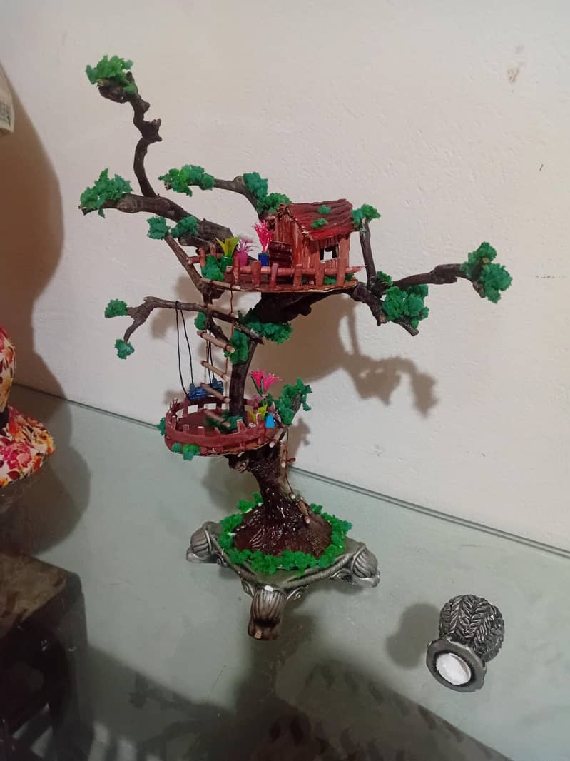 Tree House decorating 1