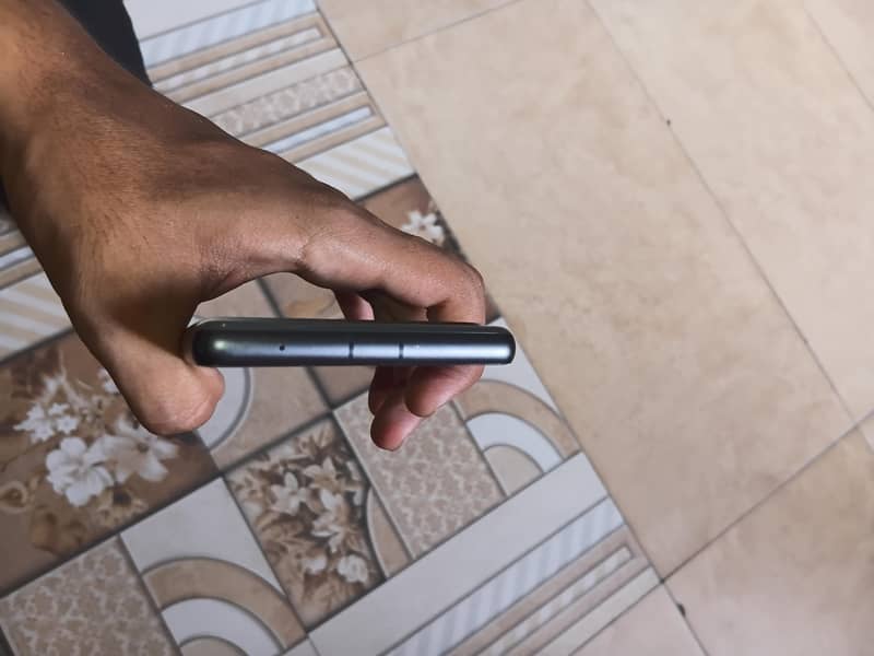 Google Pixel 7a 3