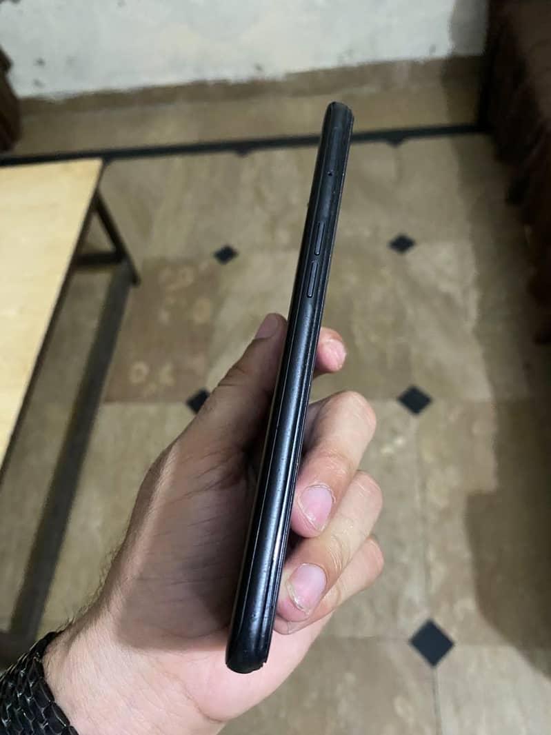 OPPO A76 4