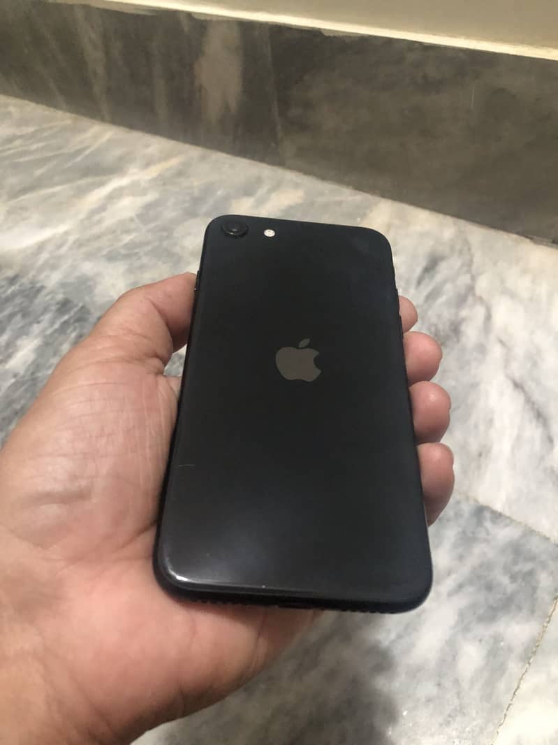 Iphone (se) 2nd generation 2
