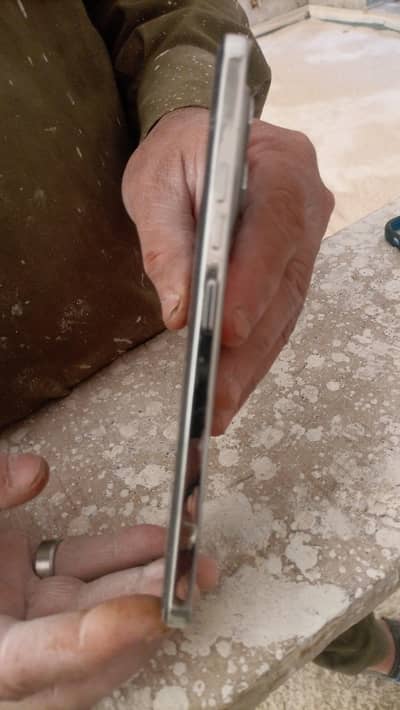 Apple iPhone X 64GB official Pta.
