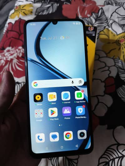 Realme C63 mobile for sale complete Saman hai