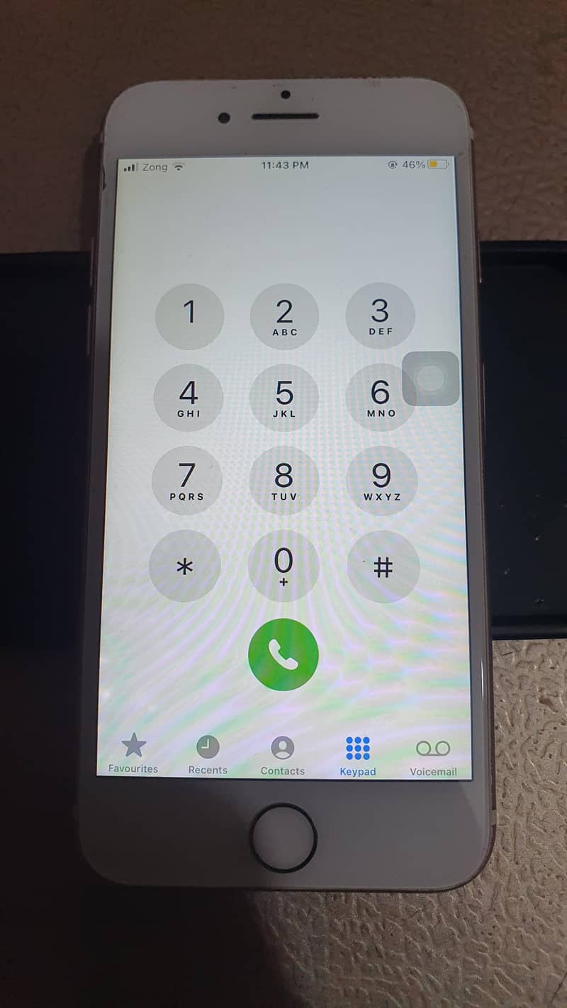 Apple iPhone 7 3
