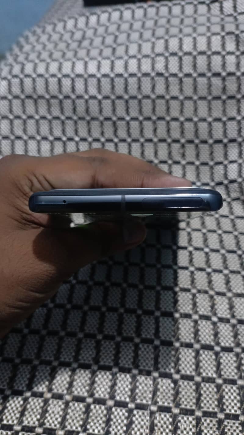 Google Pixel 7 Pro 6