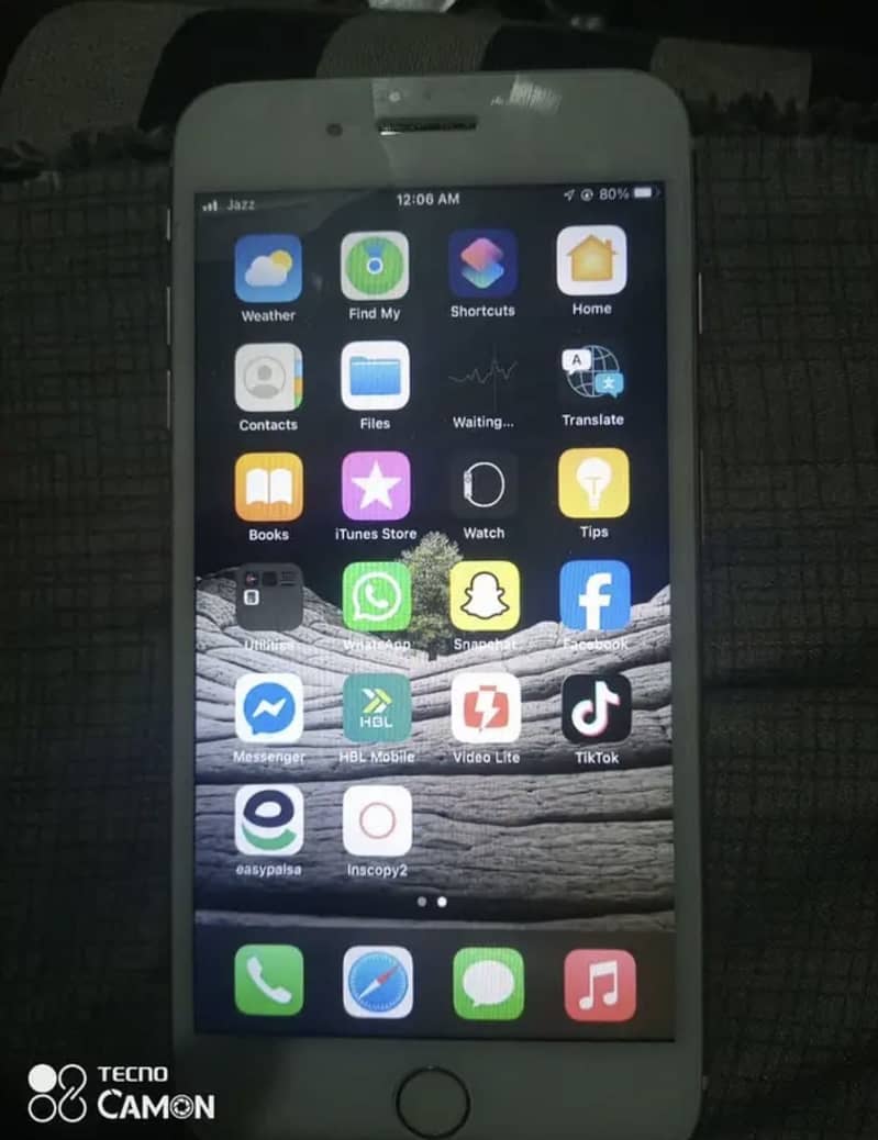 Apple iPhone 7 Plus 3