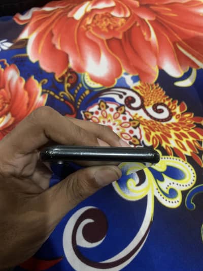 Apple iPhone XR