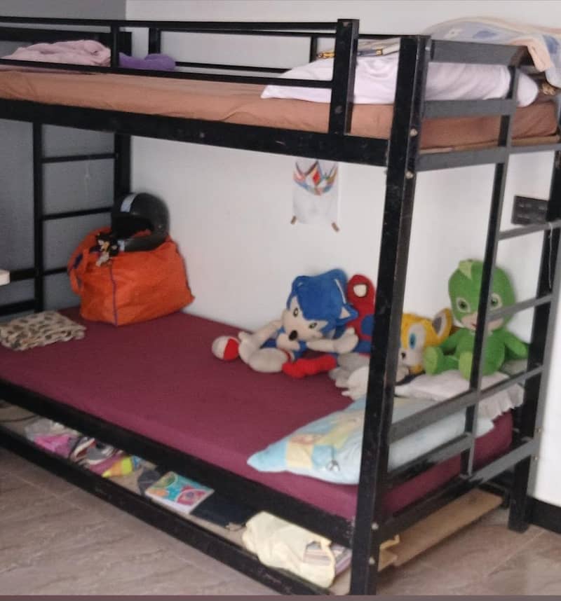 Triple Bunk Bed 3