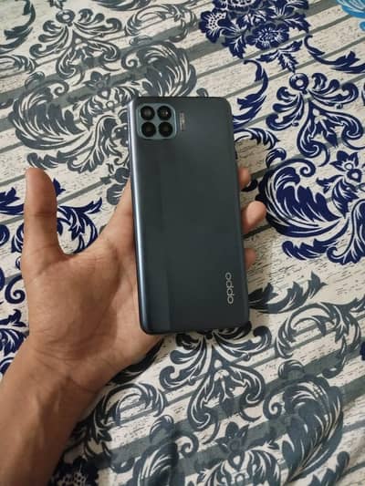 OPPO F17 Pro