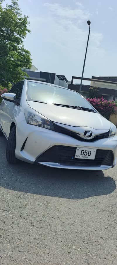 Toyota Vitz 2014