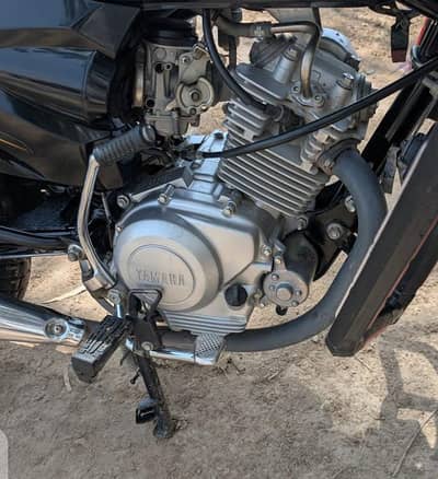 YAMAHA YB 125Z-DX