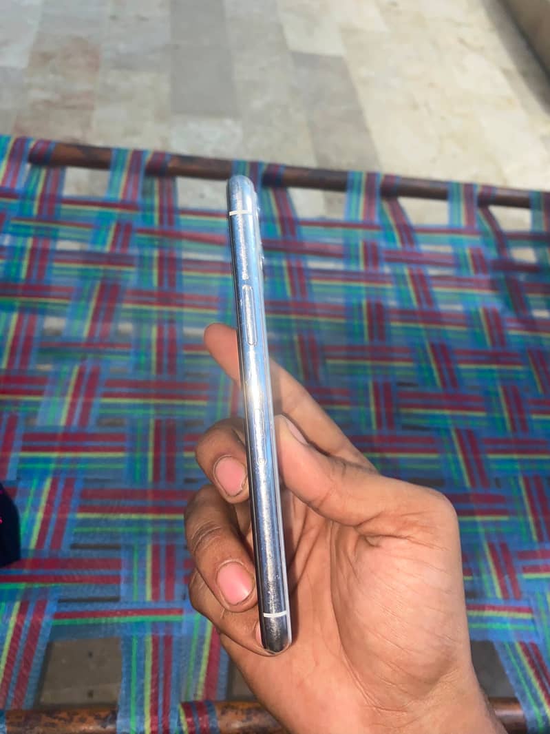iPhone 11 pro 5