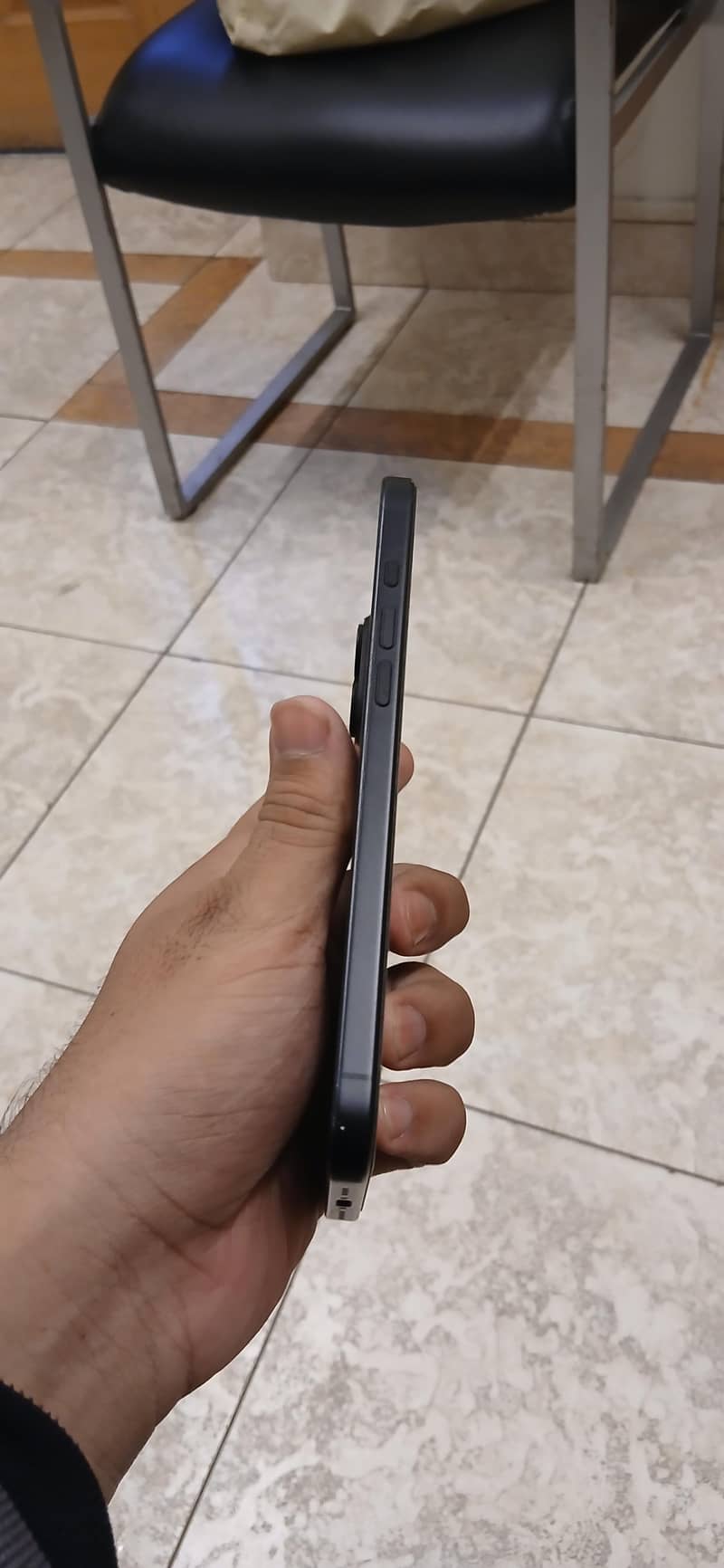 Apple iPhone 16 Plus 3