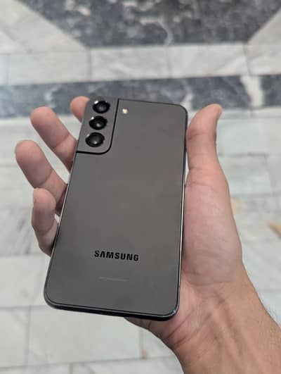 Samsung Mobile S22