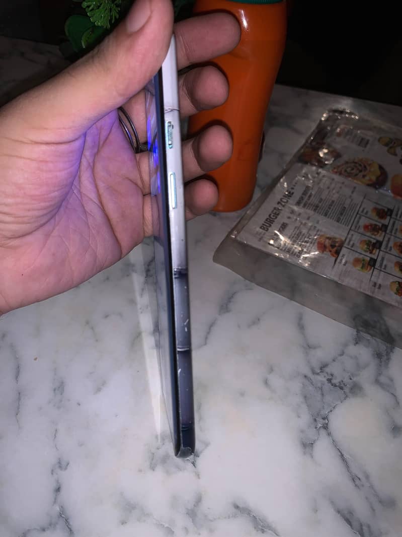 One Plus 8 5