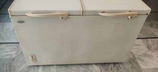 Waves Deep Freezer, Refrigerator