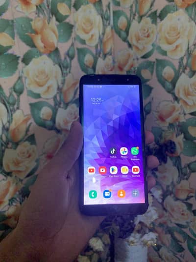 Samsung Mobile J6 all ok 03266936337 call and whatsapp