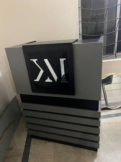 Cash Counter Reception Desk For Office/Saloon/Shop