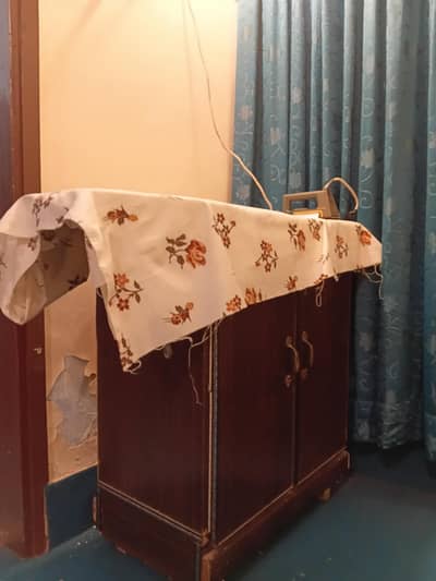 Iron ( Istri ) Table 10/10