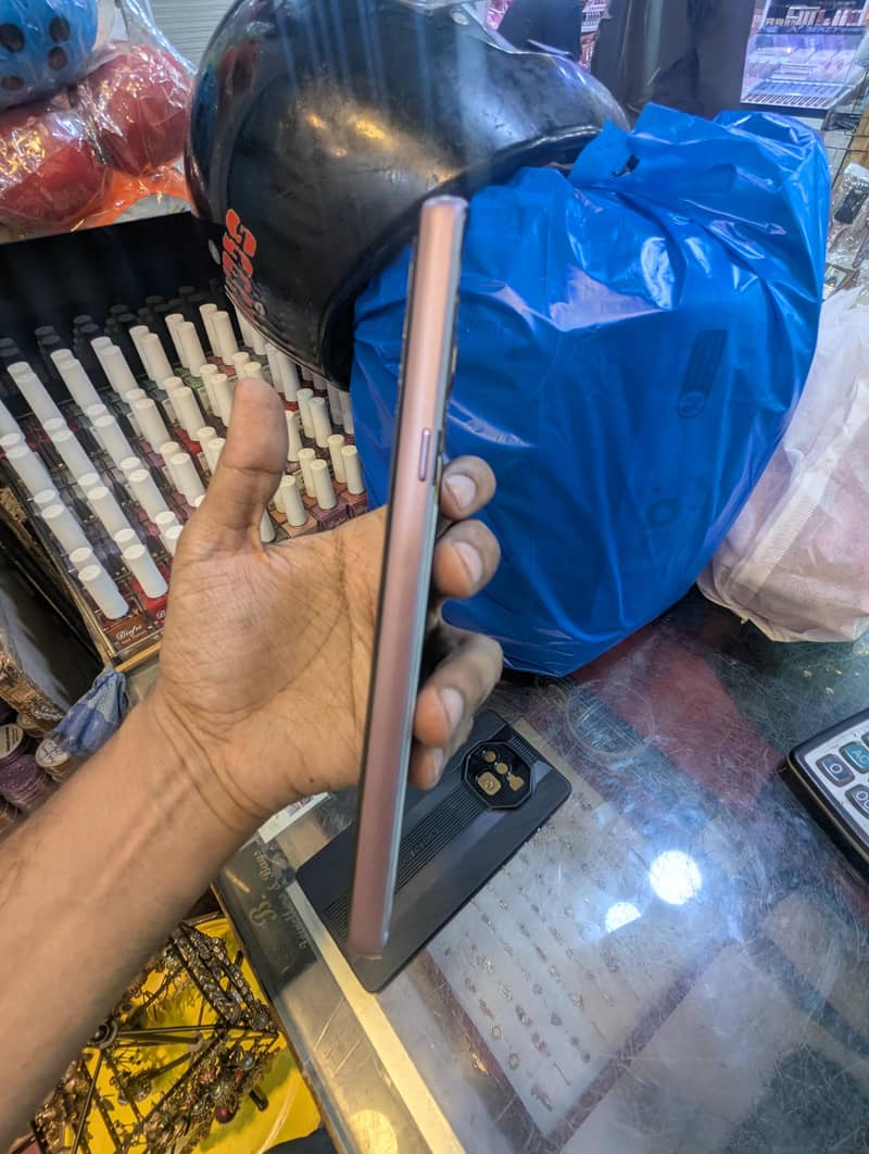 Samsung Mobile Note 9 3